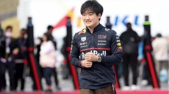Yuki Tsunoda Tak Ingin Dibandingkan dengan Max Verstappen: Itu Tidak Adil!