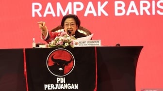 Megawati Tegur Keras Bambang Pacul cs: Awas Jangan Mempemalukan Saya