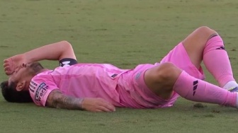 Lionel Messi Terkapar Cedera Hamstring, Pertanda untuk Umumkan Pensiun?