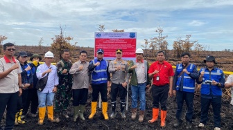 KLHK Segel Lahan Terbakar Milik PT. PLD di Kubu Raya, Diduga Picu Karhutla Dekat Permukiman Warga