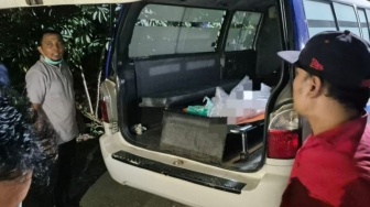 Geger! Warga Temukan Jasad Bayi Dikubur di Samping Rumah di Tulungagung