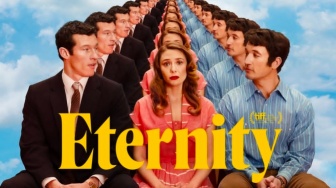 Elizabeth Olsen Terjebak Cinta Segitiga di Film Eternity, Intip Trailernya
