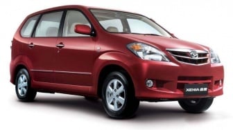 Rekomendasi Mobil Bekas 7 Penumpang Murah dan Irit: Mending Daihatsu Xenia atau Sigra?