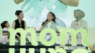 Pentingnya Support System, Nagita Slavina: Kalau Ada Teman, Perjuangan Menyusui Jadi Lebih Ringan