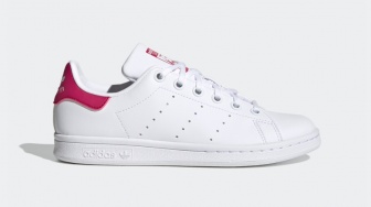8 Rekomendasi Sepatu Adidas untuk ke Kantor dan Jalan-jalan, Harga Mulai Rp700 Ribuan