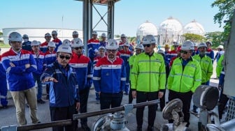 Pastikan Sarfas Prima Untuk Layanan Masyarakat, Dirut Pertamina Patra Niaga Cek Terminal LPG