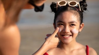 Aman untuk Kulit Sensitif! Ini 7 Rekomendasi Sunscreen Terbaik dan Gentle untuk Anak