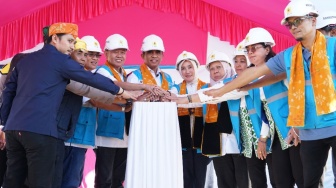 PLN Elektrifikasi Kecamatan Lindu Sulteng, 607 KK Kini Nikmati Listrik Andal Selama 24 Jam Nonstop