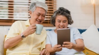 6 Rekomendasi HP Murah dan Simpel yang Cocok untuk Orang Tua, Gampang Dipakai
