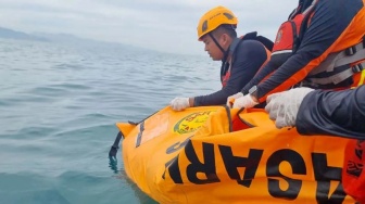 Kronologi Warga Tangerang Terseret Ombak Pantai Padang, Ditemukan Tewas Usai Hilang 2 Hari