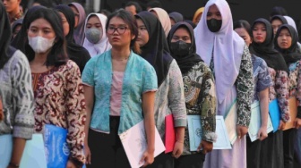 Pemutihan Ijazah, Bantu Ribuan Warga Masuk Dunia Kerja