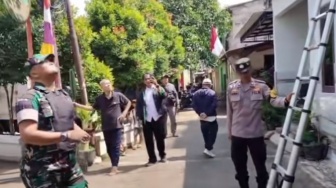 Aparat Copot Bendera One Piece di Jaksel, Picu Debat Panas Soal Aturan dan Kebebasan Berekspresi