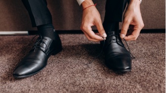 7 Sepatu Formal Brand Lokal yang Layak Dilirik, Bikin Penampilanmu Naik Kelas!