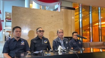 NasDem Bantah Bupati Kolaka Timur Ditangkap KPK, Sahroni: Abdul Azis Ada di Samping Saya!