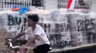 Niat Redam Demo, Aksi di Pati Justru Bikin Donasi Tolak PBB Mengular 30 Meter