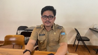 Mendadak Tutup Telepon Ditanya soal 2 Stafnya, Bupati Koltim Abdul Azis Ngeles soal OTT KPK?