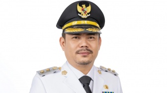 Profil Abdul Azis Bupati Kolaka Timur, Mantan Polisi yang Terjaring OTT KPK!