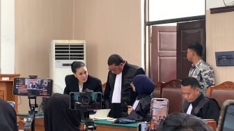 Nekat! Nikita Mirzani Tantang Mafia Hukum, Berani Laporkan Dugaan Korupsi ke KPK