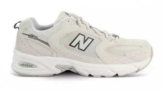 5 Pilihan Sepatu untuk Naik KRL Setiap Hari, Empuk dan Nyaman Mulai Rp200 Ribuan