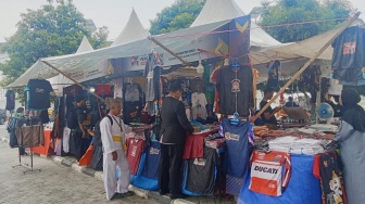PB IPSI Puji Ketua Panitia Pencak Silat Internasional Tata Pedagang dan Pelaku UMKM