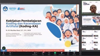 Program KID 2025 Meluncur dari Telkom, Kenalkan AI, IoT, Big Data, dan Cybersecurity untuk Siswa