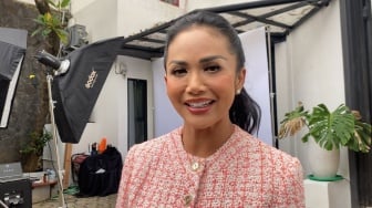 Setelah Gagal Pilkada, Kris Dayanti Kini Jadi Mahasiswi Ilmu Pemerintahan di Usia 50