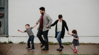 Gen Z Geser Prioritas Hidup: Menikah Muda Bukan Tujuan Utama Lagi