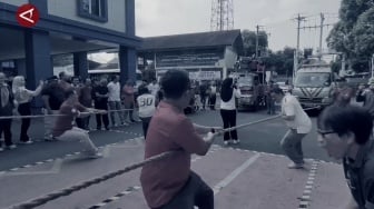 Dishub Solo Rayakan HUT RI Ekstrm: Tarik Truk Derek Jadi Lomba