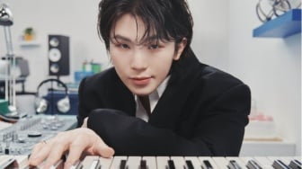 Makna Bahagia Sederhana dan Tanpa Drama di Lagu Woozi SEVENTEEN 'Simple'