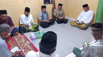 Jelang Vonis Kopda Bazarsah: Doa Keluarga 3 Polisi Korban Sabung Ayam Way Kanan Menggema