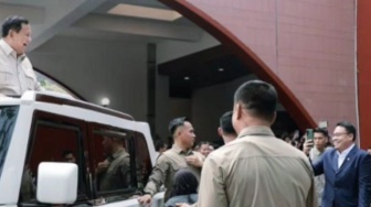 Viral Wamen Komdigi Angga Raka Dihalau Paspampres, Prabowo: Eh Itu Wakil Menteri!