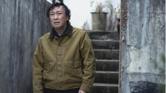 Tiba-Tiba Kena PHK, Lee Sung Min Cari Kerjaan Baru di Film No Other Choice