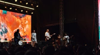 Barasuara di Cherrypop 2025: Band Viral dari Masa Depan, Cosplay Jadi Orang Solo