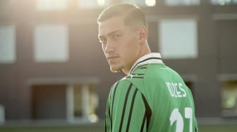 Fisik Oke, Mental Baja, Tapi Apakah Taktik Sassuolo Cocok untuk Jay Idzes?