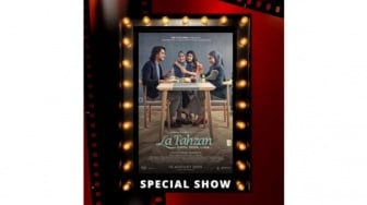 Nonton Special Show Film La Tahzan: Panasnya Majikan Kepincut Babysitter