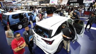 GIIAS 2025 Belum Bikin Penjualan Mobil di Juli "Sembuh"