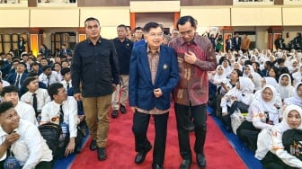 Ungkap Fakta Pahit!  Jusuf Kalla Bongkar Resep Jadi Generasi Emas 2045