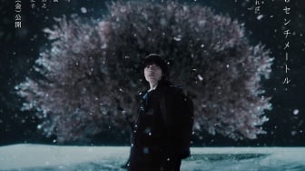 Makoto Shinkai Akui Film Live Action 5 Centimeters per Second Bikin Terharu
