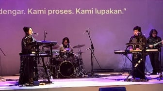Tandem Madness Mengguncang ARTJOG Stage: Riuh, Renung, dan Resonansi Emosional