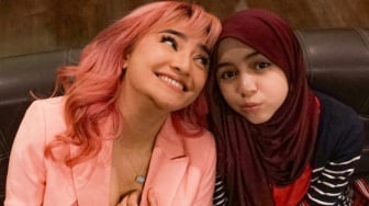 Marshanda Terharu, Sienna Kini Pilih Tinggal Bersama Dirinya