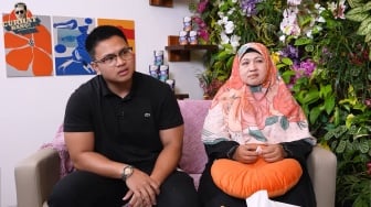 Bigmo Anak Siapa? Sang Ibu Minta Maaf ke Andre Rosiade: Kalau Perlu Aku Cium Kakinya