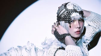 Dark Abis! Key SHINee Bertarung Melawan Diri Sendiri di Lagu Baru 'Hunter'