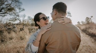 Profil Darma Mangkuluhur Hutomo, Cucu Soeharto Lamar DJ Patricia Schuldtz di Afrika