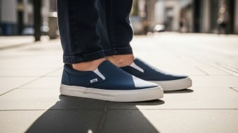 8 Rekomendasi Sepatu Slip On Pria 2025, Nyaman Berkualitas tapi Murah