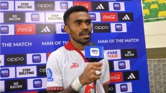 Blak-blakan! Yakob Sayuri Bongkar Kunci Kemenangan Malut United