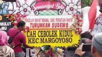 Pajak Batal Tak Cukup, Bupati Pati Kini Dituntut Mundur: "Mundur Ksatria atau Dilengserkan Paksa"