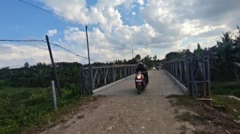 Kunjungan Gubernur Kaltim Disambut Infrastruktur Baru di Kampung Sidrap
