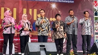 Nge-Print Batik Segoro Amarto Tanpa Izin? Wali Kota Jogja Siap Kejar Pelanggar Sampai Ujung Dunia!