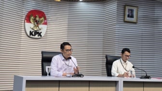 Tersangka Kasus Suap Proyek Jalur KA, ASN Kemenhub Risna Sutriyanto Ditahan KPK!