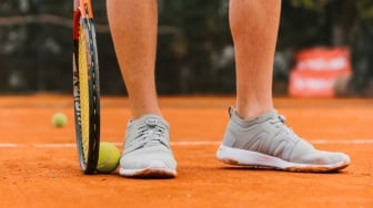 5 Rekomendasi Sepatu Padel yang Nyaman dan Stylish, Harga Mulai Rp500 Ribuan